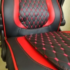 Кресло геймерское Barneo K-37 (черная экокожа красные вставки) в Надыме - nadym.mebel24.online | фото 1