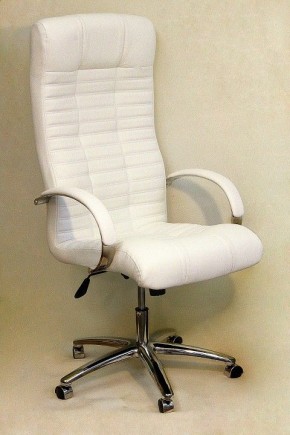 Кресло для руководителя Атлант КВ-02-131111-0402 в Надыме - nadym.mebel24.online | фото 3